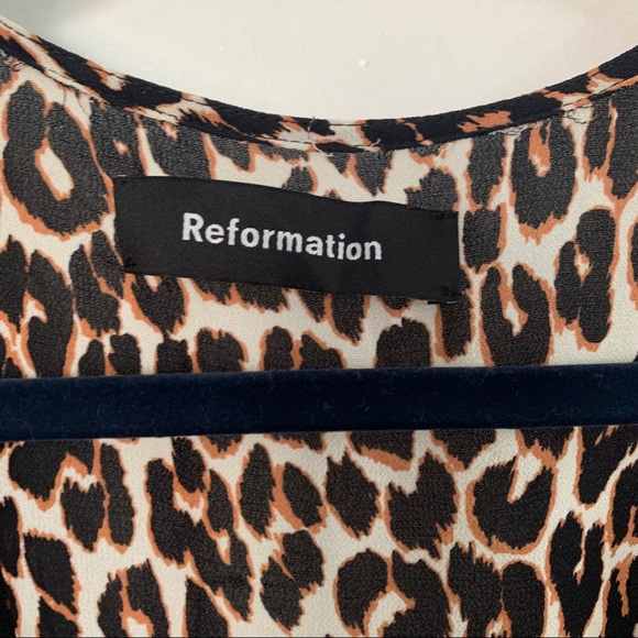 Reformation Brooke Mini wrap dress in Leopard XS - Picture 8 of 9